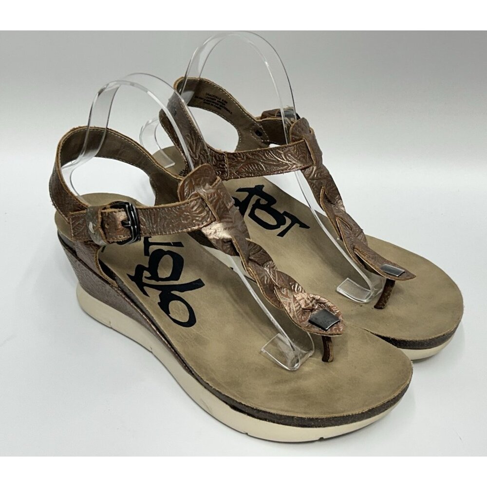OTBT Graceville Thong Wedge Sandals Womens Sz 9.5 Copper Braided Leather Strappy